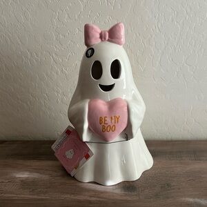 Ghost Holding Heart Valentines Day ‘Be My Boo’ Halloween Decor Pink Bow